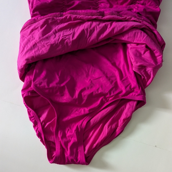 DKNY Fuschia Pink Ruched Retro-style Swimdress - Picture 5 of 6